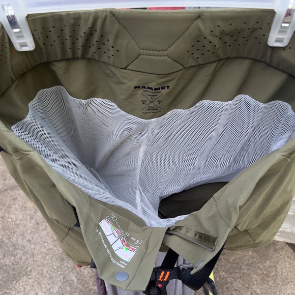 Mammut Realization Shorts 2.0 iguana green - Picture 4 of 16